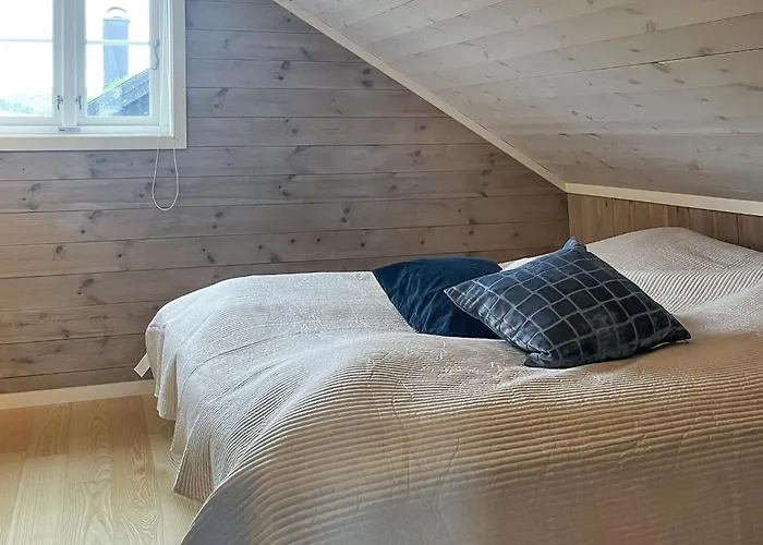 度假居 3 Bedroom Stunning In I Setesdal 霍夫登